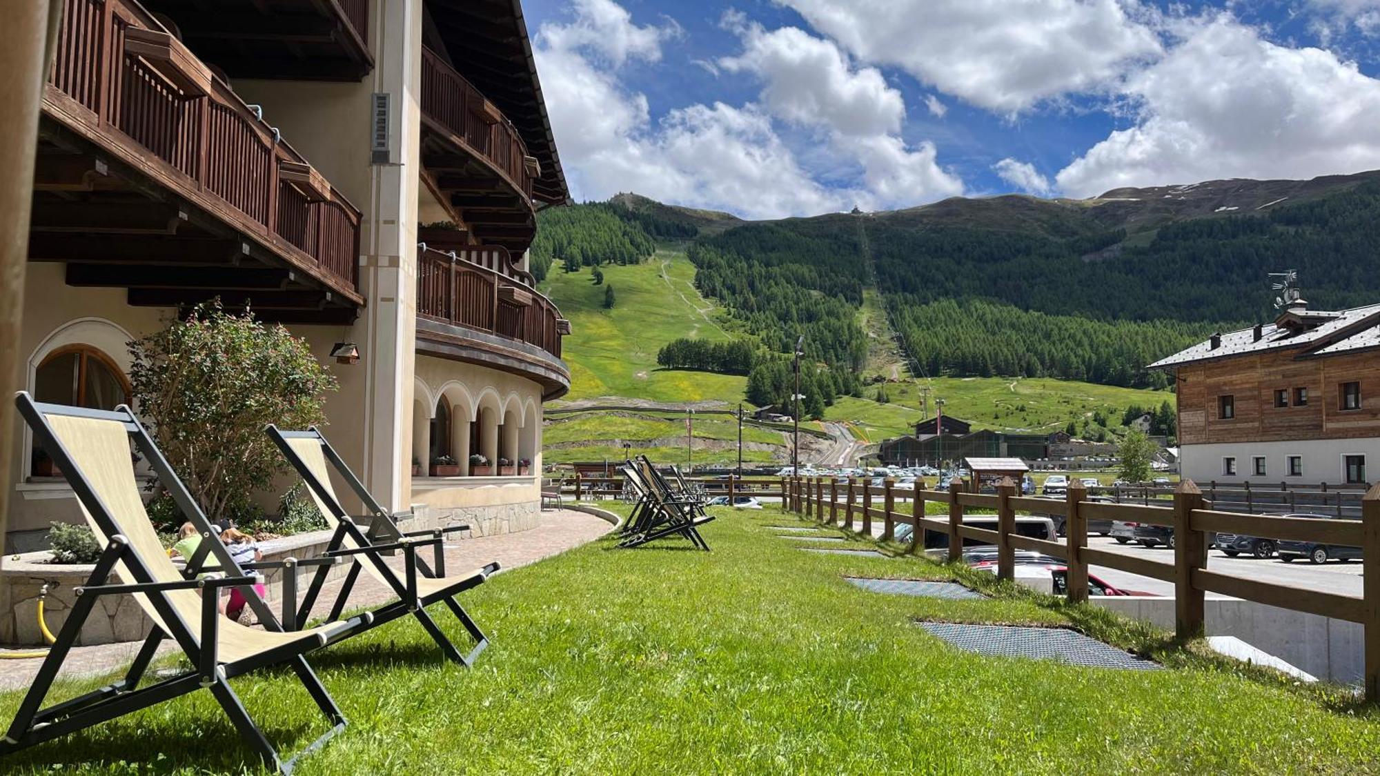 Hotel Flora Livigno Zewnętrze zdjęcie